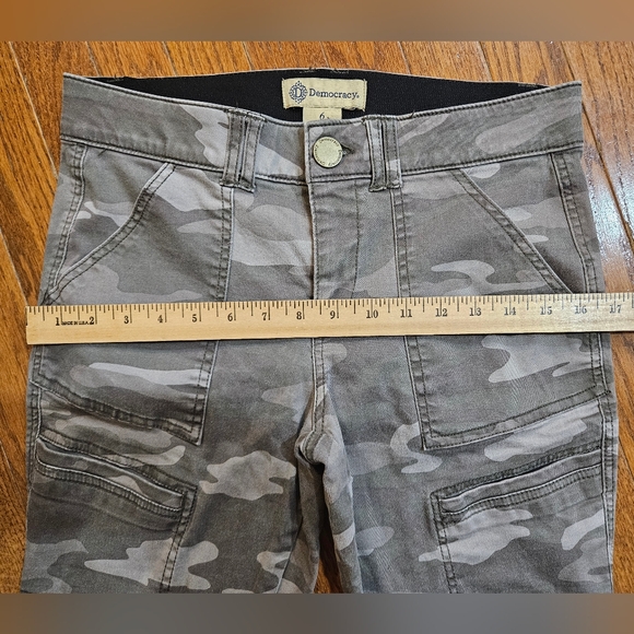 Democracy Pants Womens Size 6 Gray Camo Skinny Ab Technology Elastic Waist - Picture 3 of 7